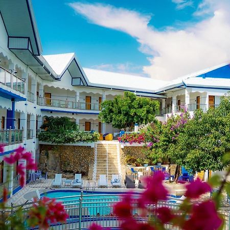 Santiago Cove Hotel And Restaurant Kültér fotó